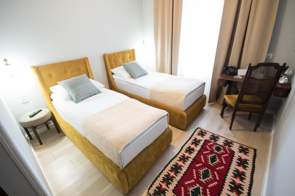 Hotel Ovo Malo Duse Сараево Екстериор снимка