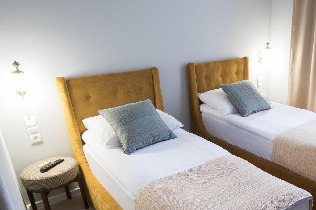 Hotel Ovo Malo Duse Сараево Екстериор снимка